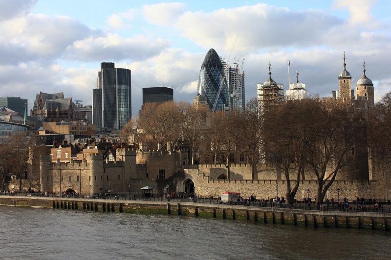 114-Tower Bridge,5 aprile 2010.JPG